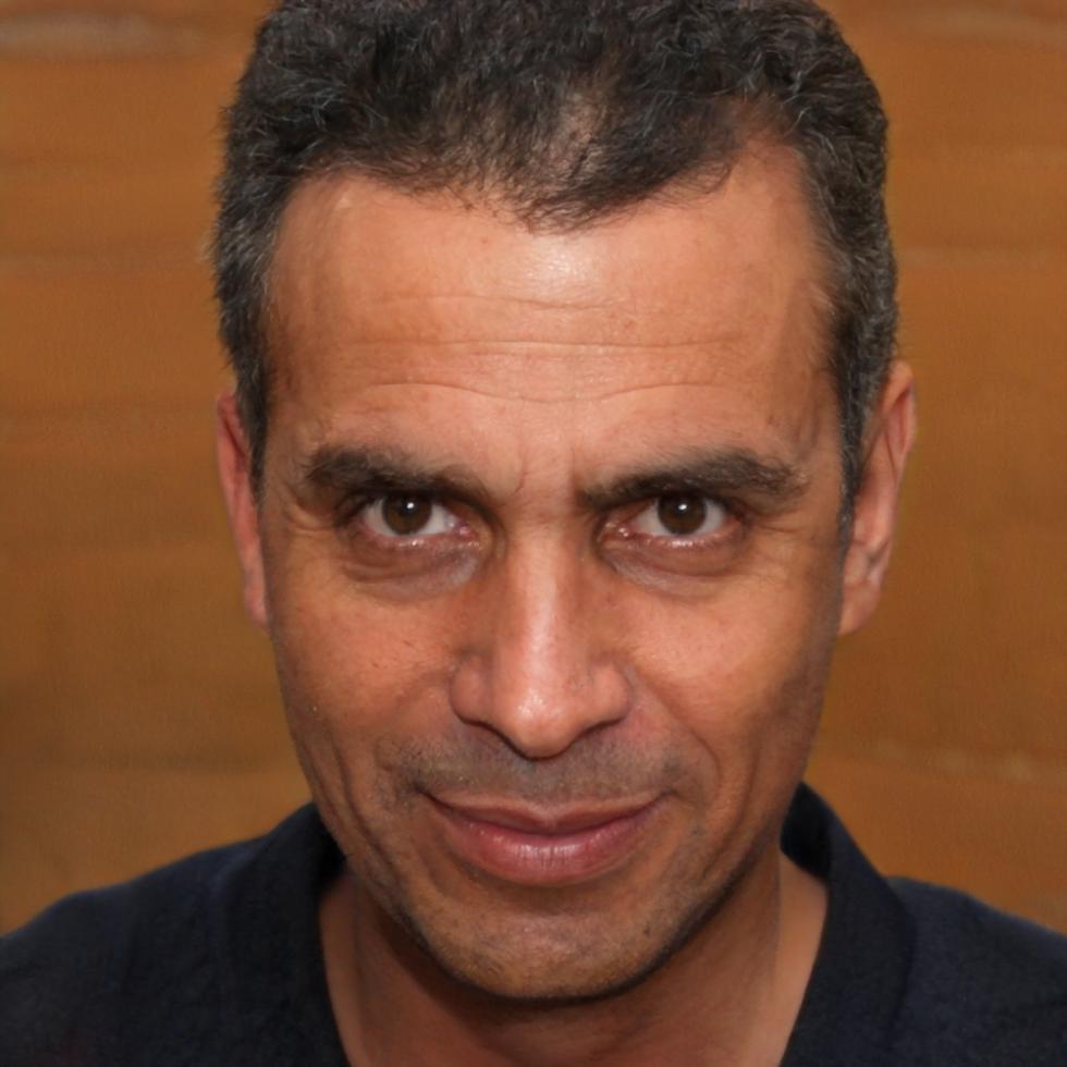 Portret Liviu Negruțiu specialist infrastructură